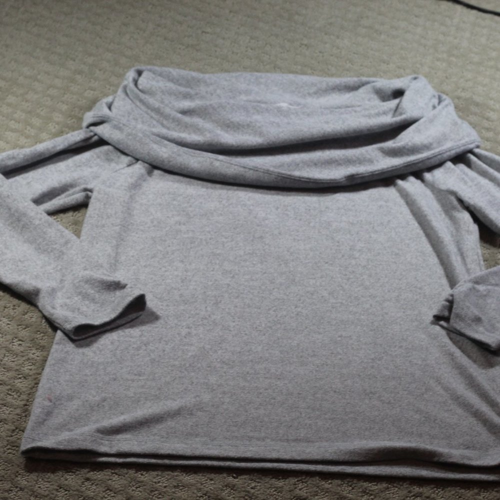 Haven Well Within Size Large Light Grey Cowl Neck Top - LIKE NEW